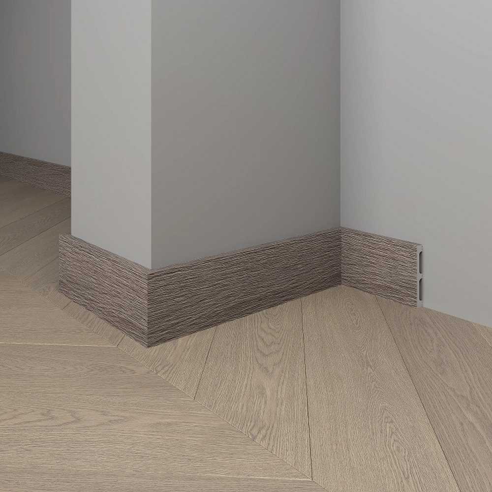 Фото  Плинтус напольный, влагостойкий Decor Dizayn 708-80SH (80*13*2400)